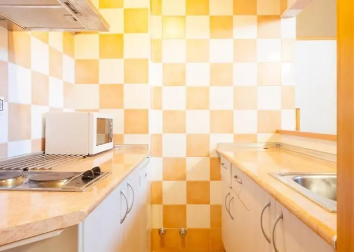 Апартаменты En El Puerto De San Isidro Пуэбла-де-Лильо